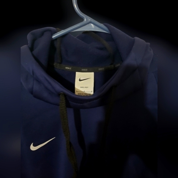 Back to School Here We Come! LARGE NAVY BLUE NWOT NIKE HOODIE! - Picture 4 of 7